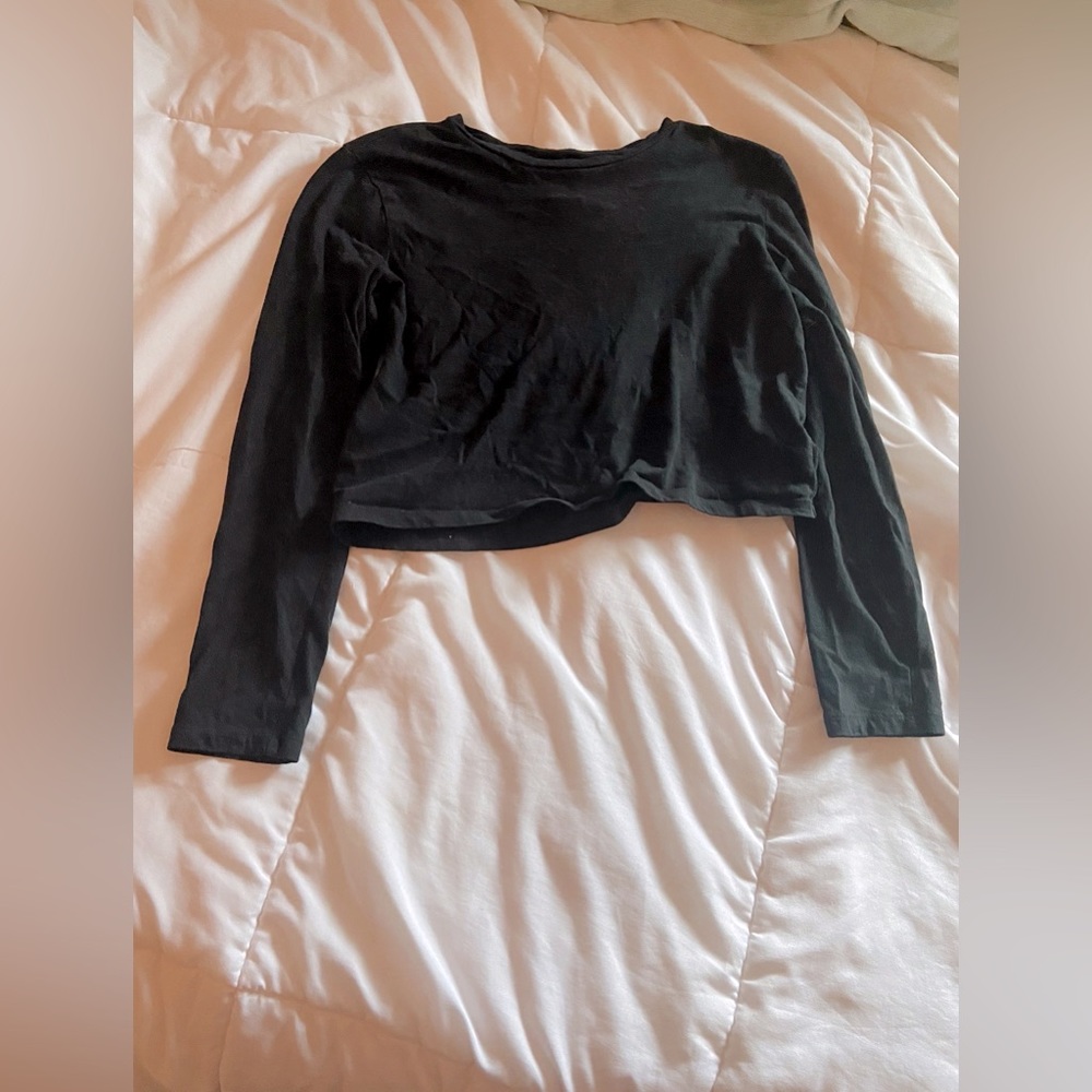 target cropped black long sleeve top